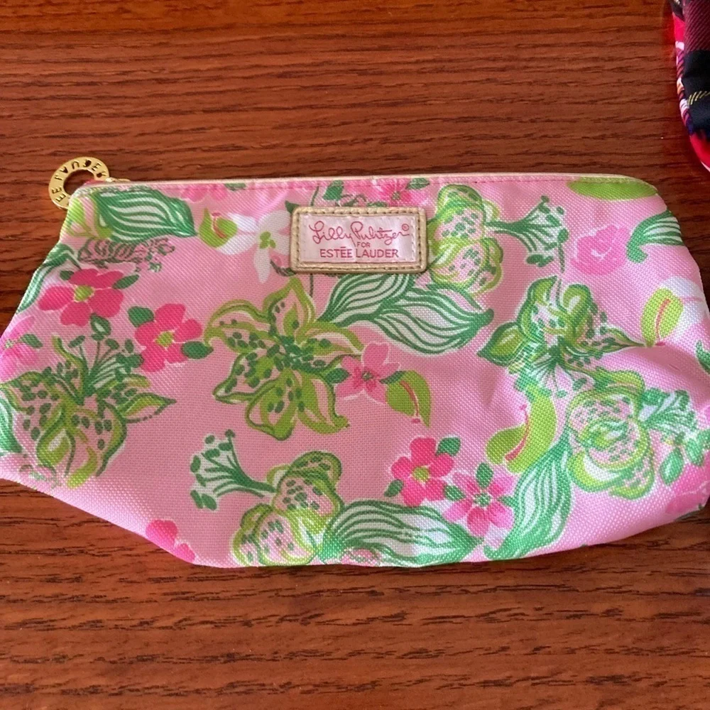 Lot of 4 Estée Lauder Lilly Pulitzer Red Blue Tartan New Makeup bags